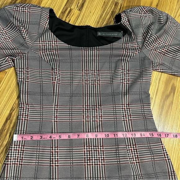 Alton Gray Short Sleeve Peasant Gray And Pink Plaid Dress Back Zipper Size 8 - Picture 3 of 7
